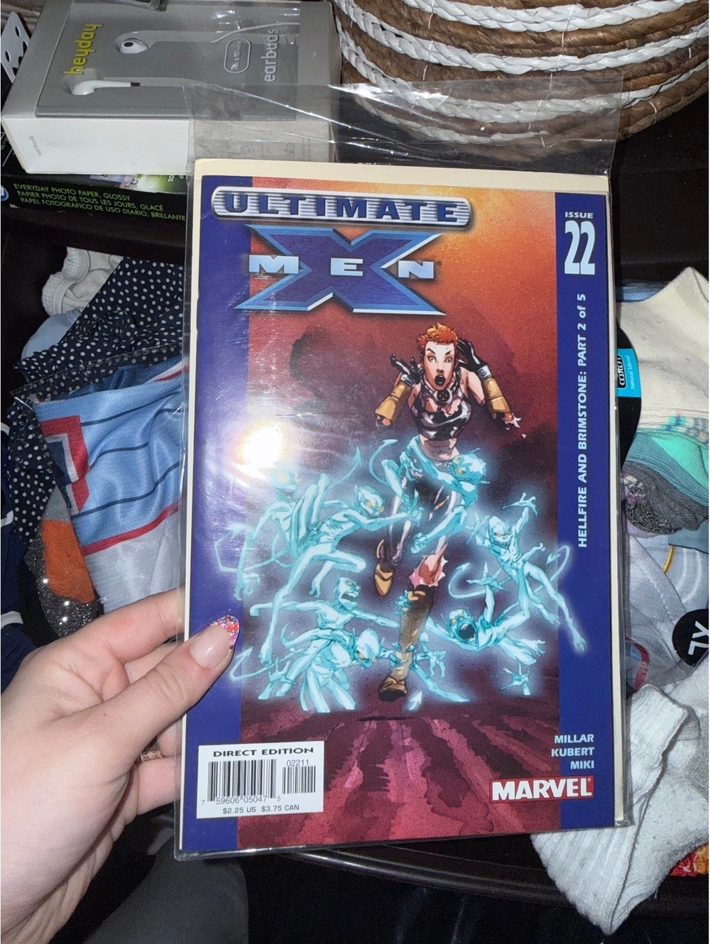 ULTIMATE X-MEN no. 22  Hellfire And Brimstone/MARVEL
